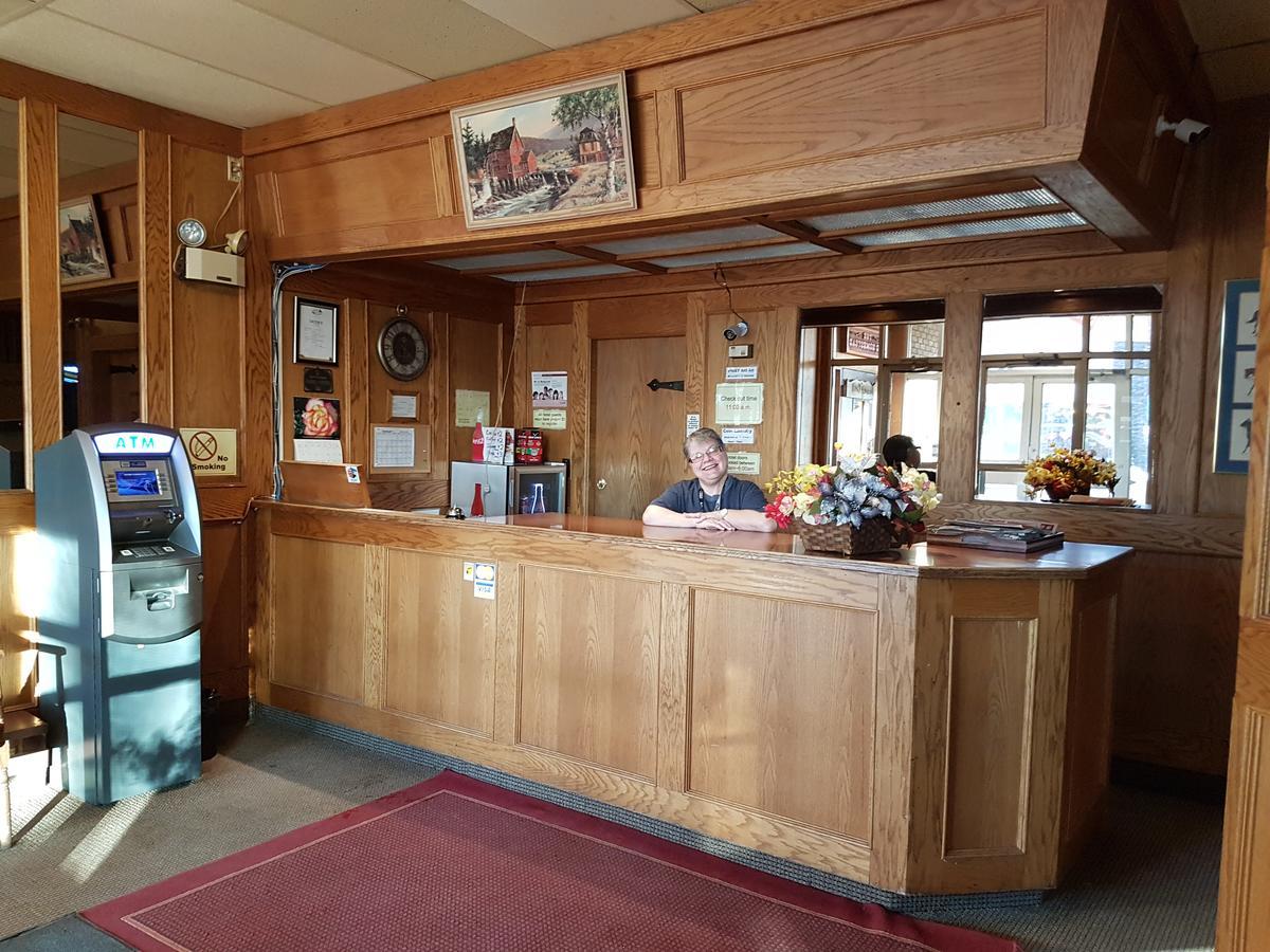 Beaver Hotel North Battleford Zewnętrze zdjęcie
