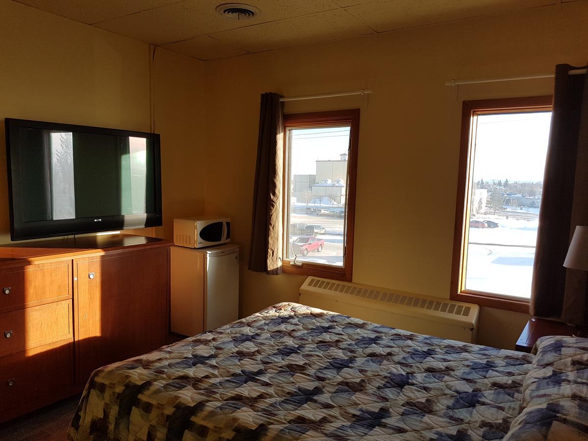 Beaver Hotel North Battleford Zewnętrze zdjęcie