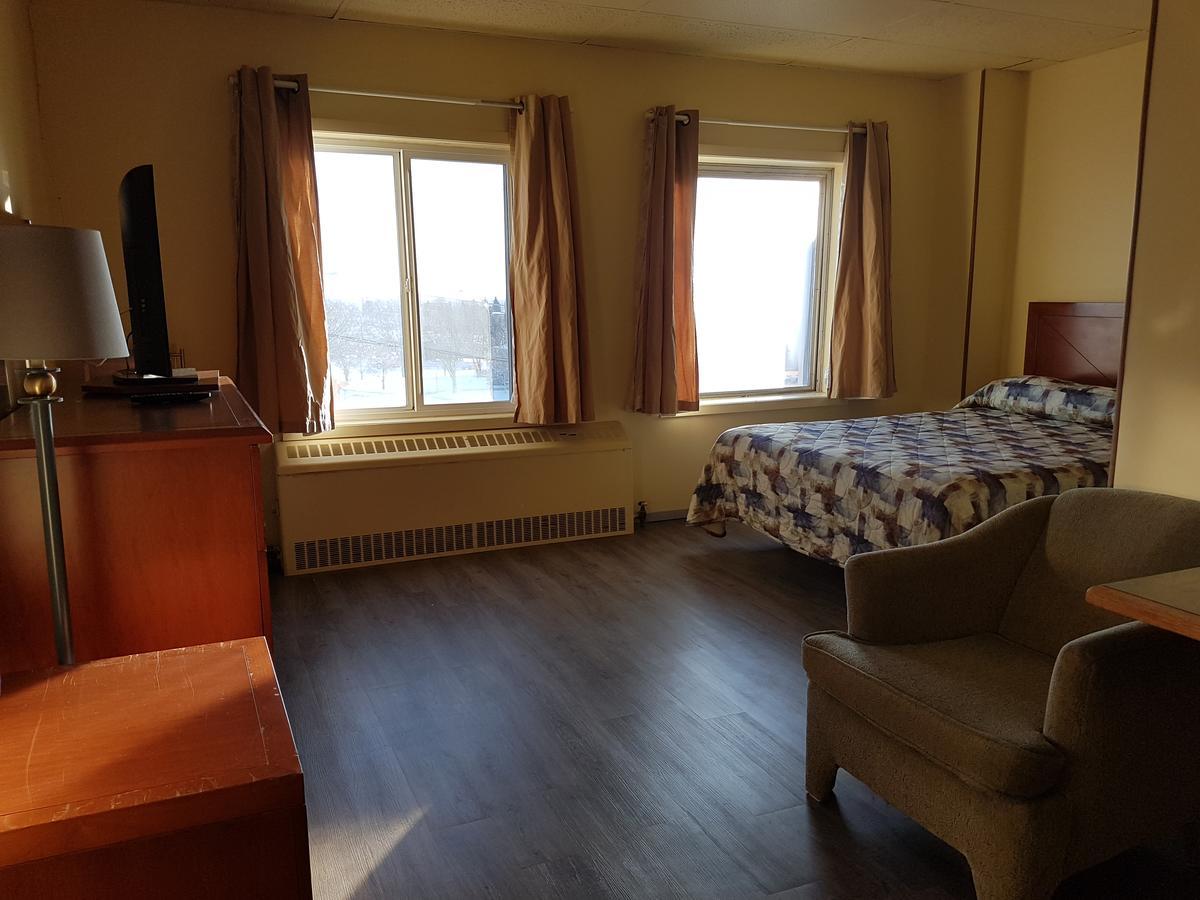 Beaver Hotel North Battleford Zewnętrze zdjęcie