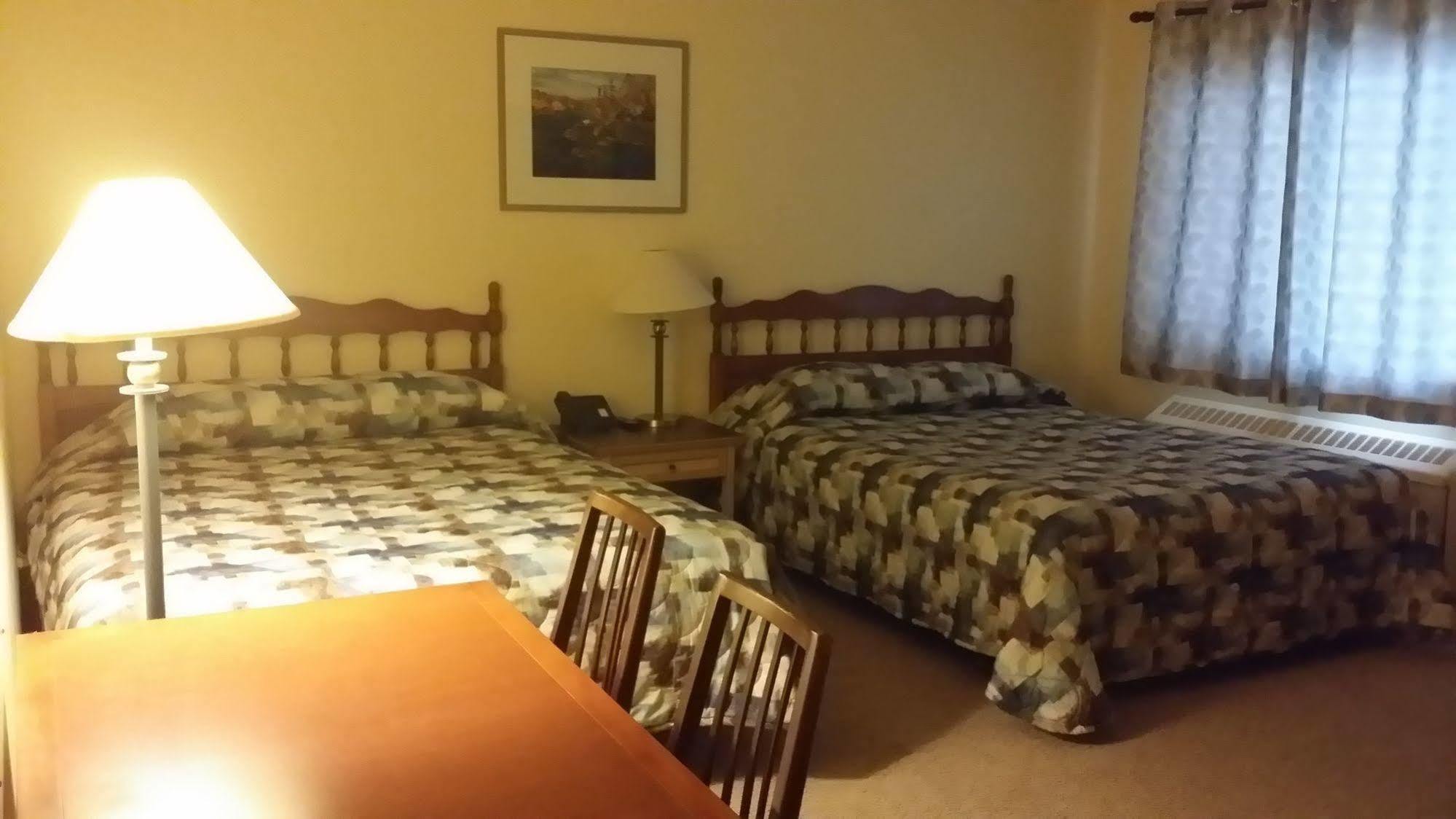 Beaver Hotel North Battleford Zewnętrze zdjęcie